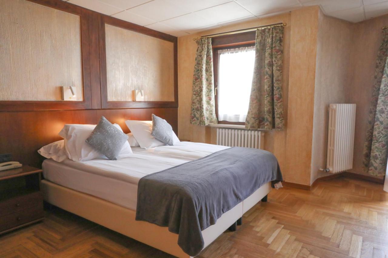Hotel Sporting Брей-Червиния Экстерьер фото