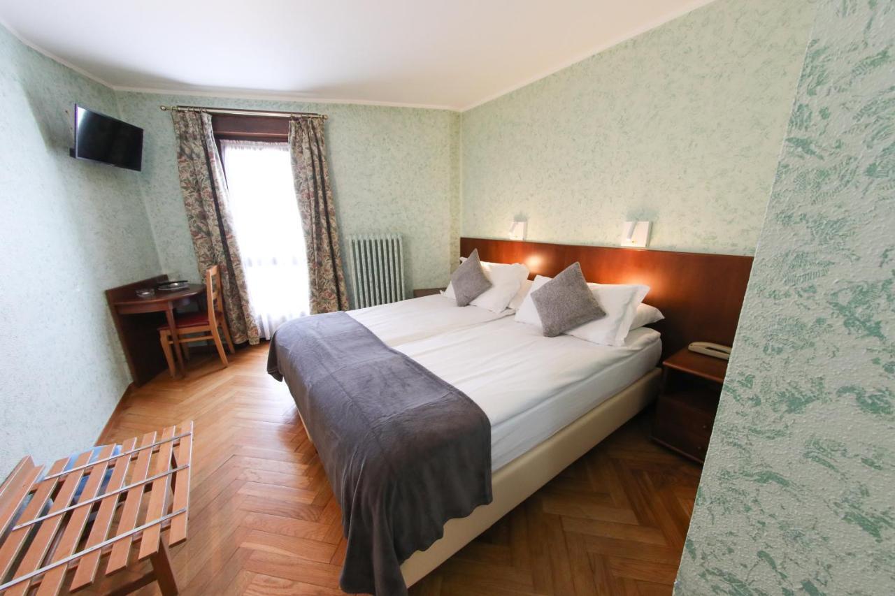 Hotel Sporting Брей-Червиния Экстерьер фото