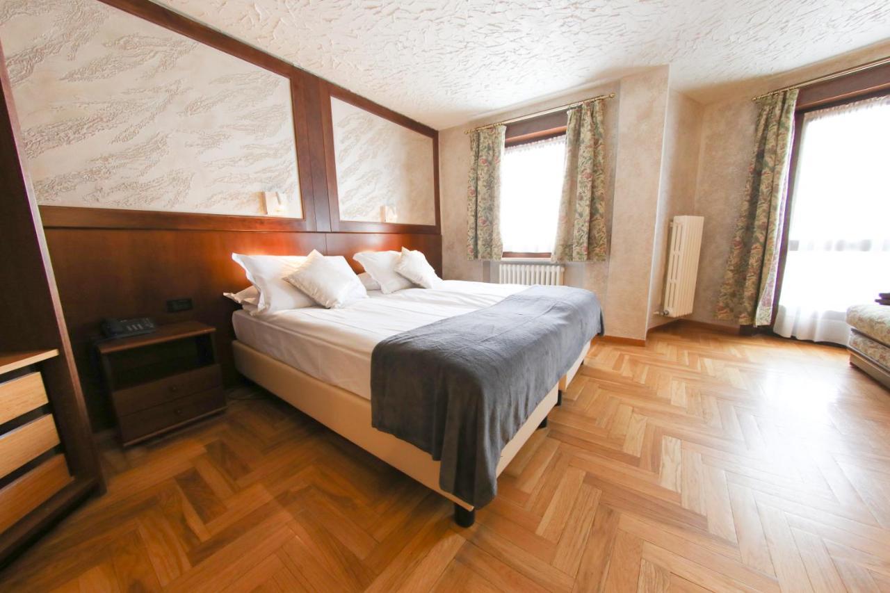 Hotel Sporting Брей-Червиния Экстерьер фото